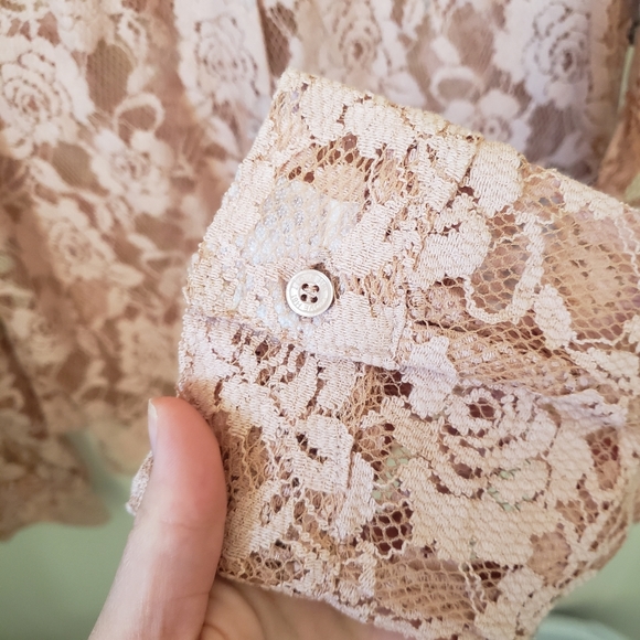 Forever 21 Lace Blouse Large Pink - Picture 5 of 7